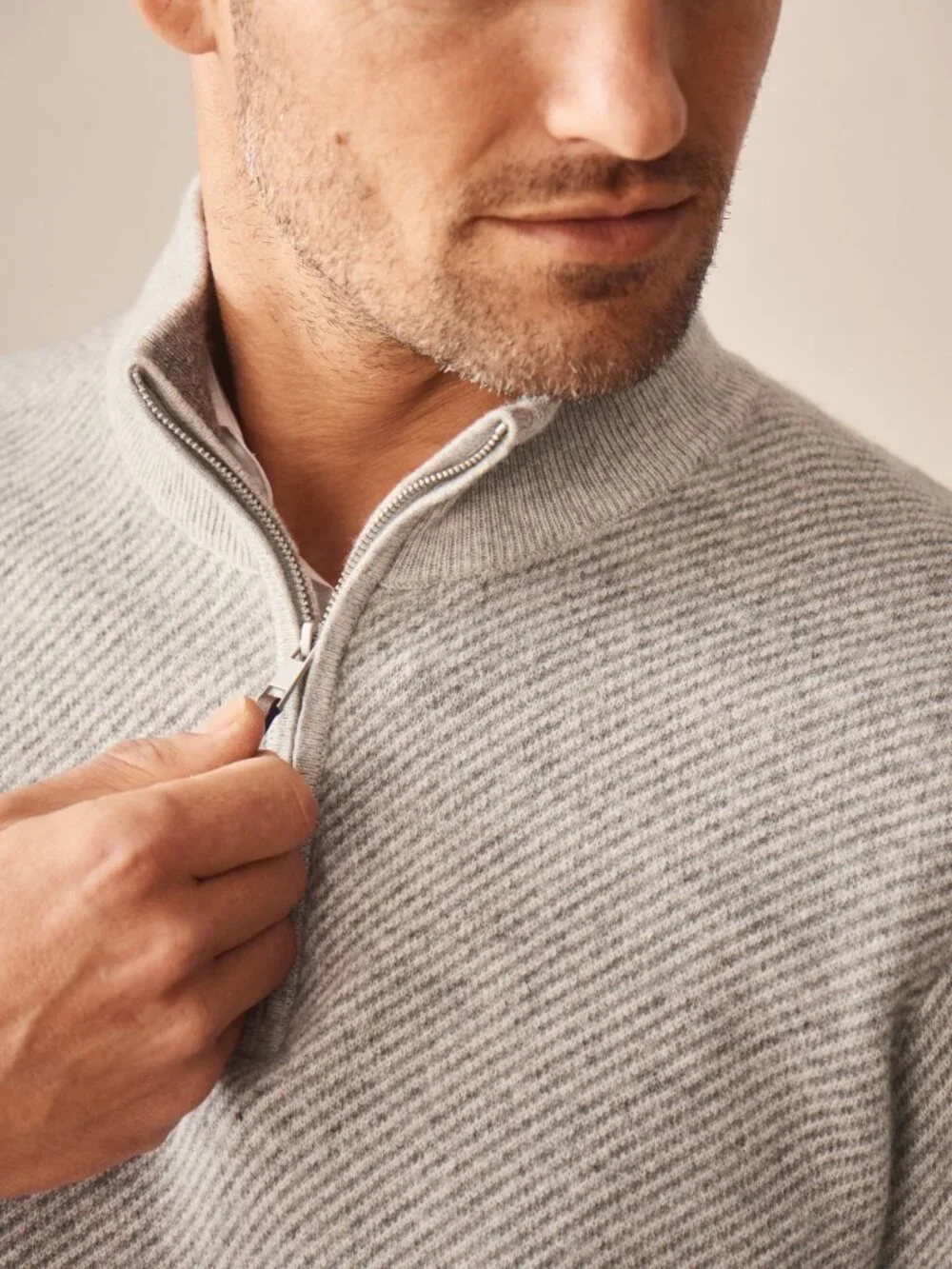 J McLaughlin Twain Cashmere 1/4 Zip in Jacquard - Light Gray/Gray NEW